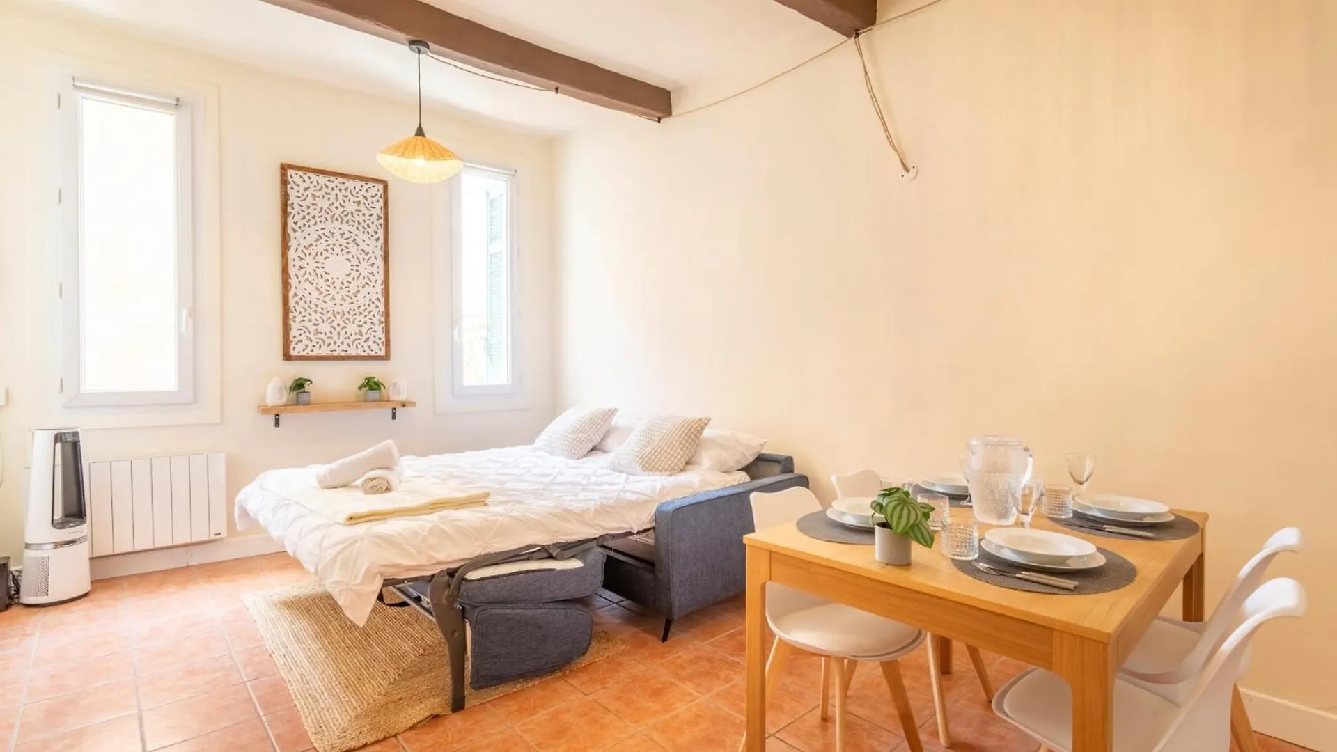 Apartment Le Petit Saint Esprit - Centre Ville - Calme - Lumineux - Fibre Aix-en-Provence France